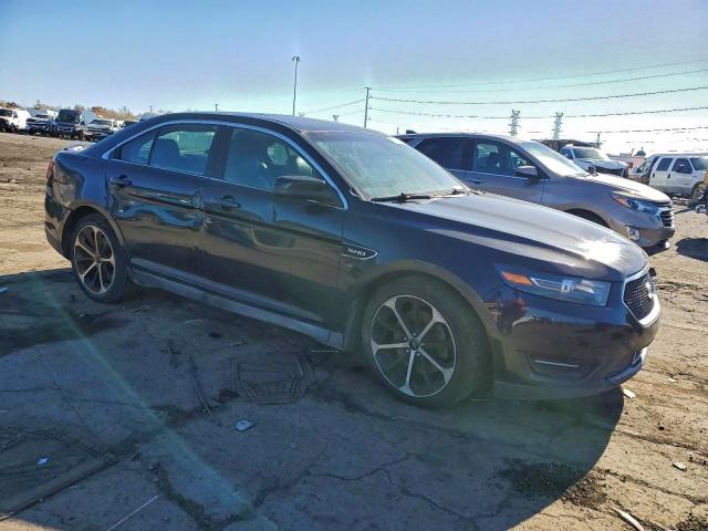 Photo 4 from auction – 2015 FORD TAURUS SHO with VIN 1FAHP2KT6FG161430