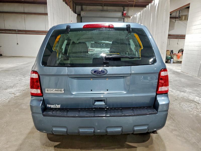 Photo 6 from auction – 2010 FORD ESCAPE XLS with VIN 1FMCU9C72AKB06739