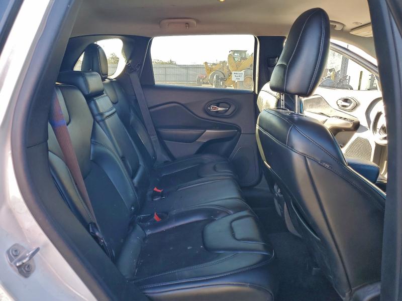 Photo 10 from auction – 2019 JEEP CHEROKEE L with VIN 1C4PJMLB1KD198678