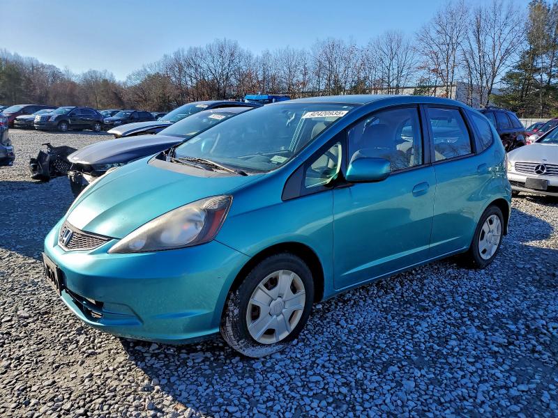 HONDA FIT 2013 with VIN JHMGE8H33DC009338 - Photo from auction