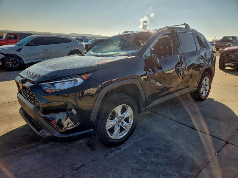 Photo 1 from auction – 2021 TOYOTA RAV4 XLE with VIN 2T3W1RFV7MC110433