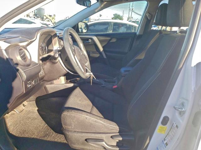 Photo 7 from auction – 2016 TOYOTA RAV 4 with VIN 2T3RFREV0GW536385