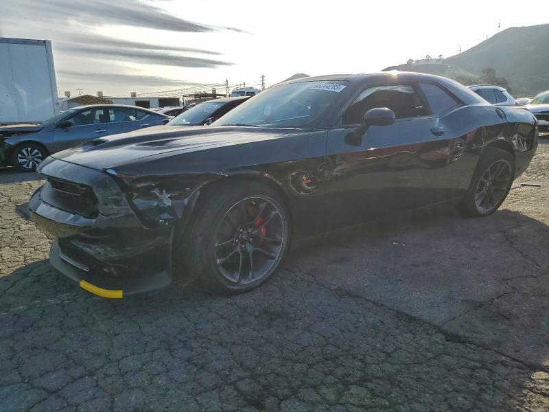 DODGE CHALLENGER 2021 with VIN 2C3CDZFJ0MH673639 - Photo from auction