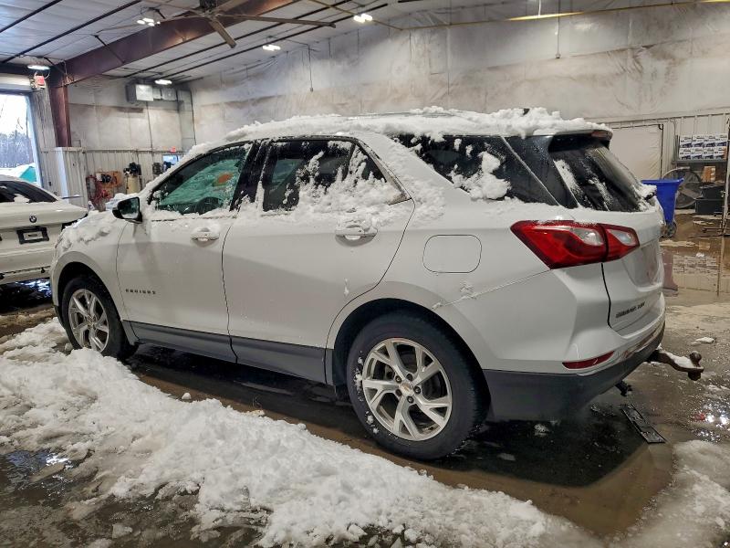 Photo 2 from auction – 2018 CHEVROLET EQUINOX LT with VIN 2GNAXTEX7J6239987