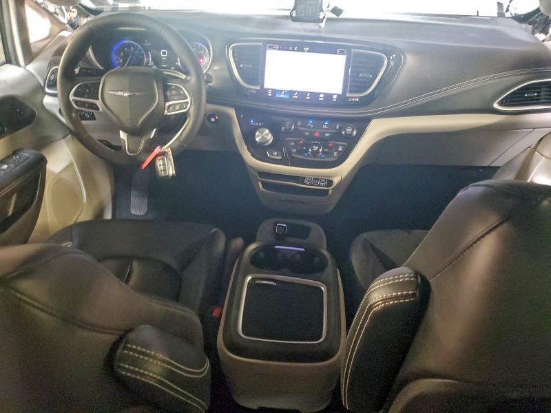 Photo 8 from auction – 2023 CHRYSLER PACIFICA T with VIN 2C4RC3BG7PR506774