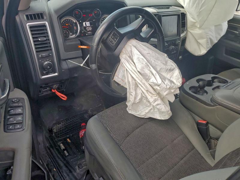 Photo 8 from auction – 2016 RAM 1500 with VIN 1C6RR6GT4GS101855