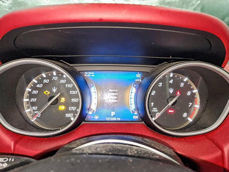 Photo 9 from auction – 2017 MASERATI LEVANTE S with VIN ZN661YUSXHX239347