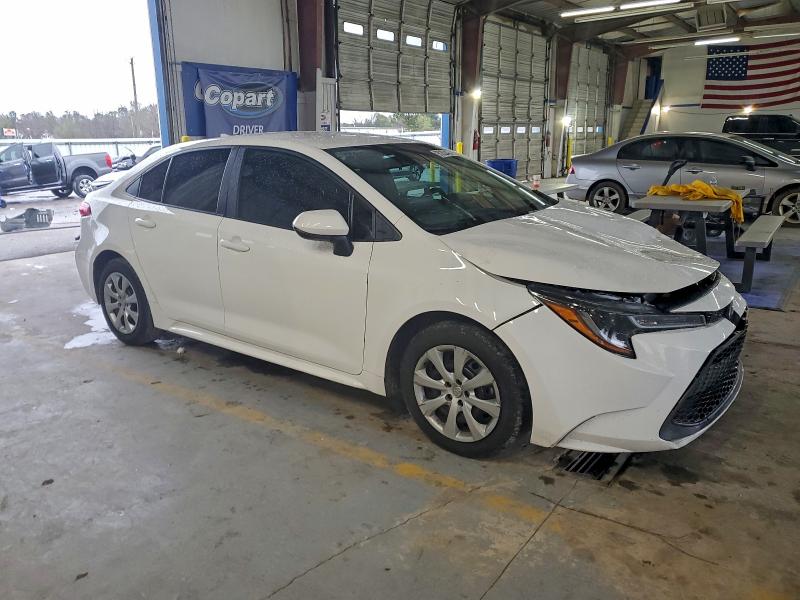 Photo 4 from auction – 2022 TOYOTA COROLLA LE with VIN 5YFEPMAE7NP305298