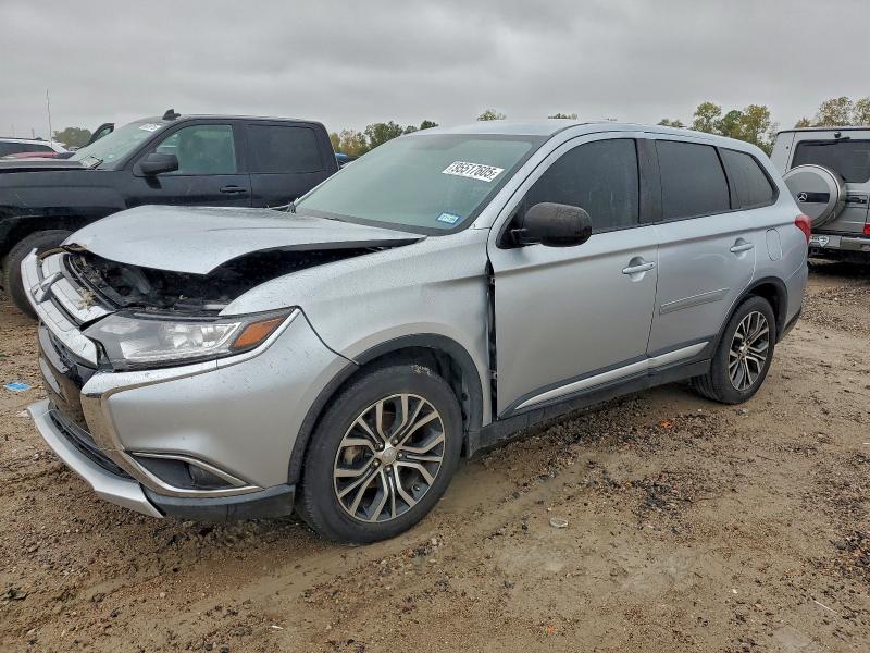 MITSUBISHI OUTLANDER 2016 with VIN JA4AD2A36GZ000260 - Photo from auction