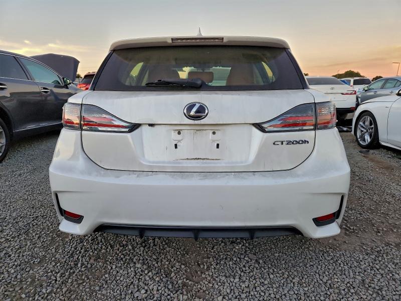 Photo 6 from auction – 2016 LEXUS CT 200H with VIN JTHKD5BH1G2253547
