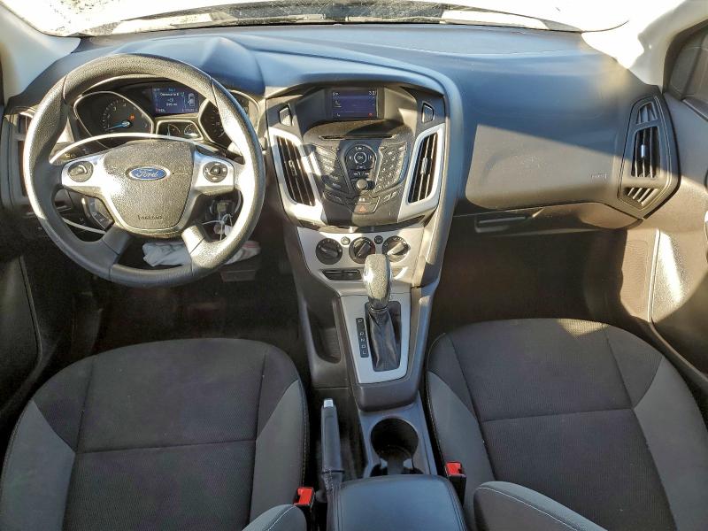 Photo 8 from auction – 2014 FORD FOCUS SE with VIN 1FADP3F28EL266272