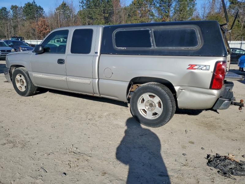 Photo 2 from auction – 2005 CHEVROLET SILVERADO with VIN 2GCEC19V451276615