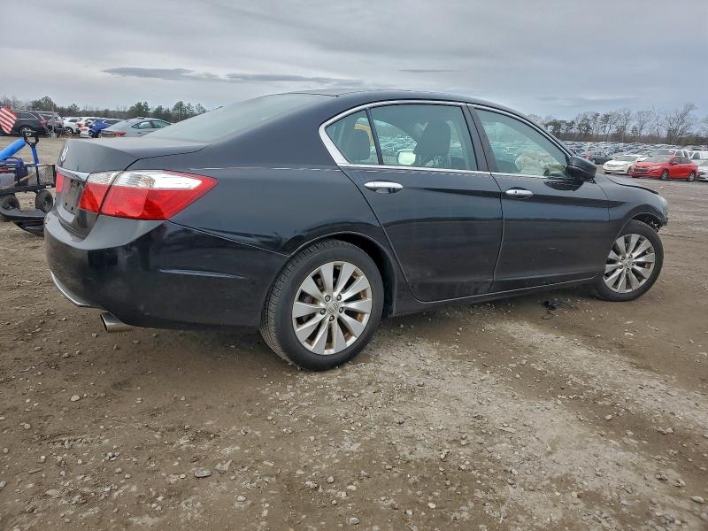 Photo 3 from auction – 2014 HONDA ACCORD EX with VIN 1HGCR2F77EA081861