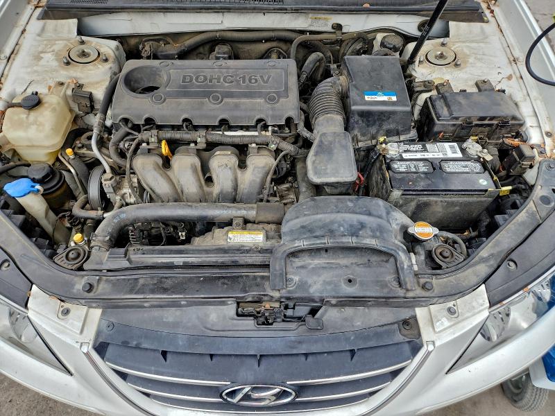 Photo 11 from auction – 2010 HYUNDAI SONATA with VIN 5NPET4AC7AH656763