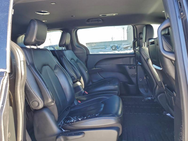 Фото 11 с аукциона – 2022 CHRYSLER PACIFICA H с VIN 2C4RC1L78NR183576