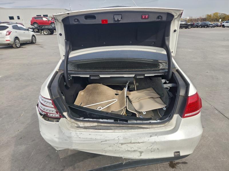 Photo 6 from auction – 2014 MERCEDES-BENZ E 350 with VIN WDDHF5KB9EA810036