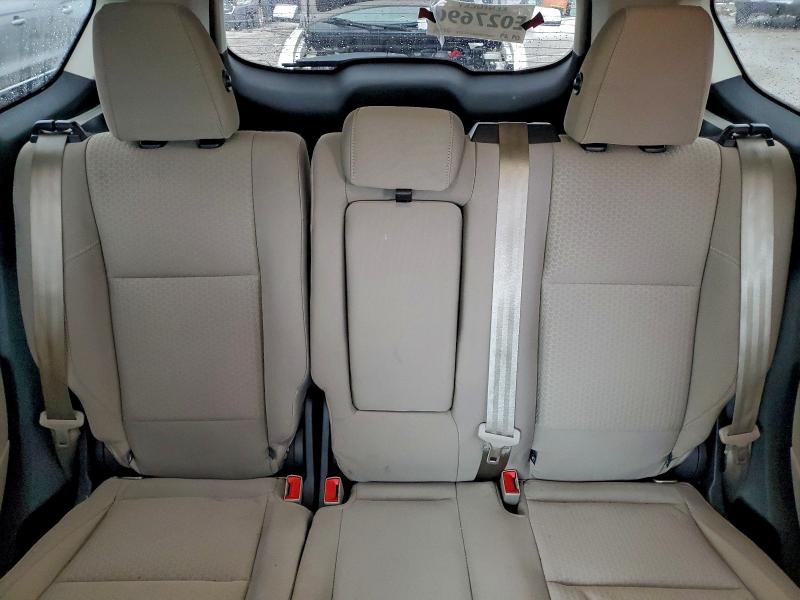 Photo 10 from auction – 2018 FORD ESCAPE SE with VIN 1FMCU0GD3JUC04923