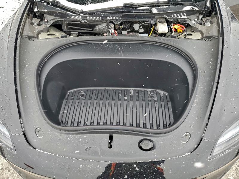 Photo 11 from auction – 2025 TESLA MODEL 3 with VIN 5YJ3E1EBXSF898934