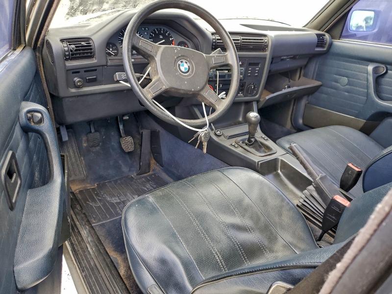 Photo 8 from auction – 1987 BMW 325 BASE with VIN WBAAB5405H9804871
