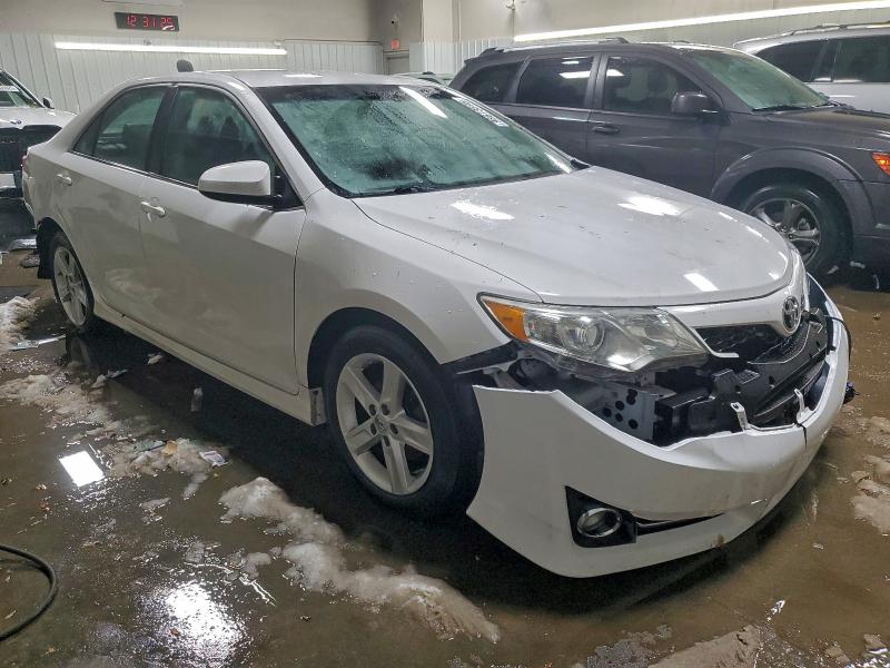 Photo 4 from auction – 2014 TOYOTA CAMRY L with VIN 4T1BF1FK2EU332216