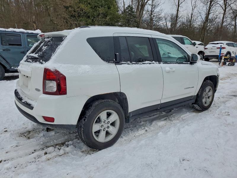Photo 3 from auction – 2016 JEEP COMPASS LA with VIN 1C4NJCEA6GD751662