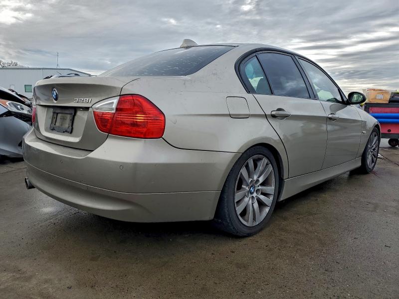 Photo 3 from auction – 2008 BMW 328 I with VIN WBAVA37578NL53143