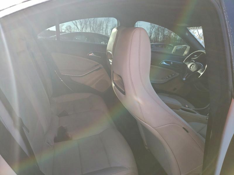 Photo 10 from auction – 2014 MERCEDES-BENZ CLA with VIN WDDSJ4EB7EN131207