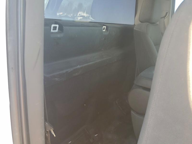 Photo 10 from auction – 2022 CHEVROLET SILVERADO with VIN 3GCNAAED6NG561164