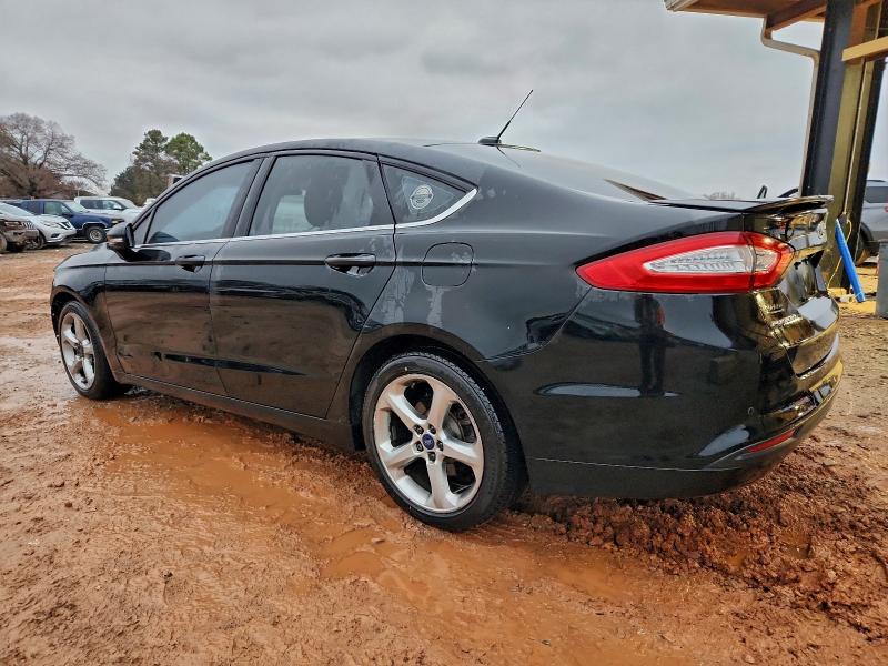 Photo 2 from auction – 2016 FORD FUSION with VIN 3FA6P0H76GR183427