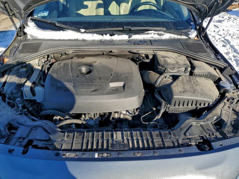 Foto 11 de la subasta – 2018 VOLVO S60 DYNAMI con VIN YV126MFL5J2452803
