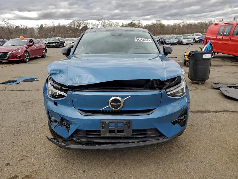 Снимка 5 от търг – 2023 VOLVO C40 RECHAR с VIN YV4ED3GM7P2037837