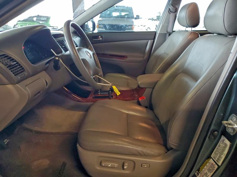 Photo 7 from auction – 2004 TOYOTA CAMRY LE with VIN 4T1BE32K74U304298