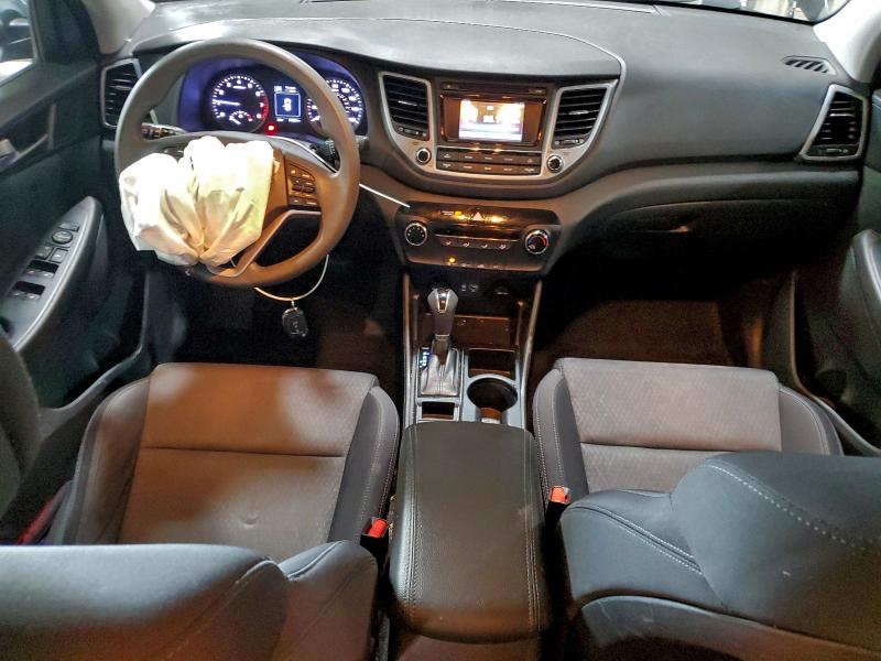 Photo 8 from auction – 2017 HYUNDAI TUCSON LIM with VIN KM8J3CA4XHU545444