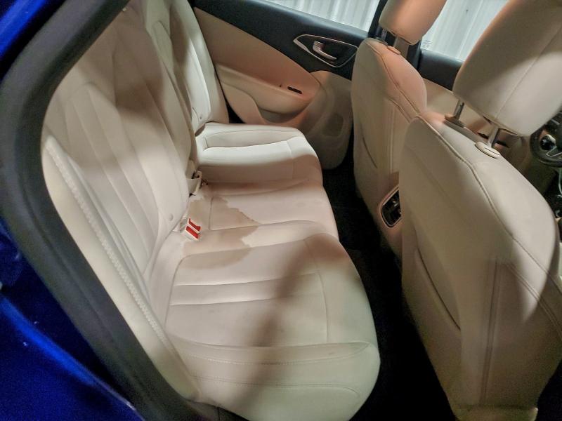 Photo 10 from auction – 2015 CHRYSLER 200 LIMITE with VIN 1C3CCCAB5FN526856