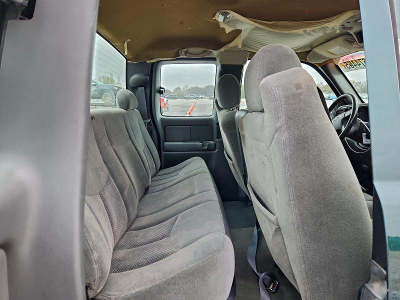 Photo 10 from auction – 2003 CHEVROLET SILVERADO with VIN 2GCEC19T731377823
