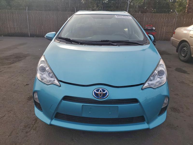 Photo 5 from auction – 2012 TOYOTA PRIUS C with VIN JTDKDTB39C1018582