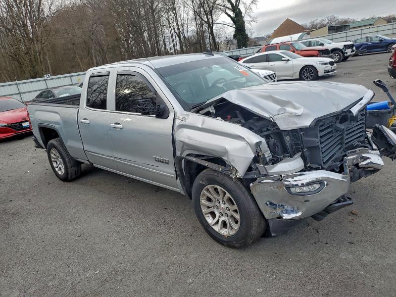 Photo 4 from auction – 2017 GMC SIERRA with VIN 1GTV2MEC2HZ399785