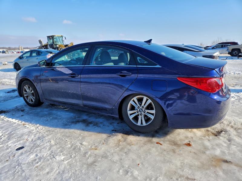 Photo 2 from auction – 2011 HYUNDAI SONATA GLS with VIN 5NPEB4AC4BH130773