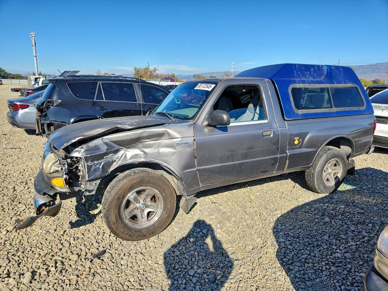 MAZDA B2500 2000 with VIN 4F4YR12C8YTM15428 - Photo from auction