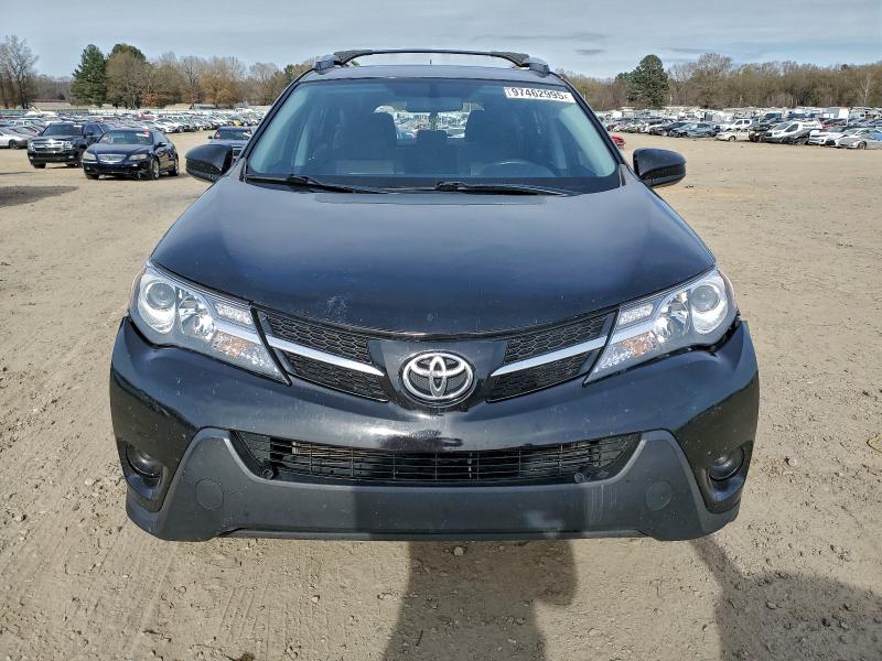 Photo 5 from auction – 2015 TOYOTA RAV4 LE with VIN 2T3ZFREV0FW204879