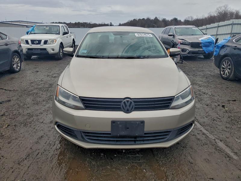 Photo 5 from auction – 2012 VOLKSWAGEN JETTA TDI with VIN 3VWLL7AJ2CM467004