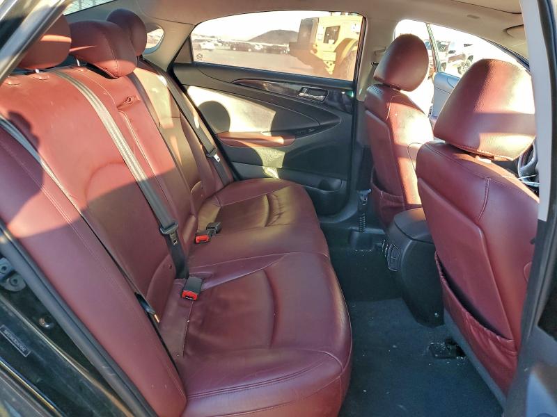 Photo 10 from auction – 2012 HYUNDAI SONATA SE with VIN 5NPEC4AC8CH474542