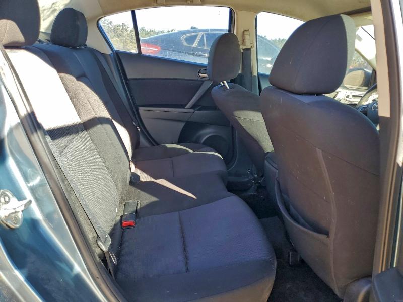 Photo 10 from auction – 2010 MAZDA 3 I with VIN JM1BL1SF9A1184521