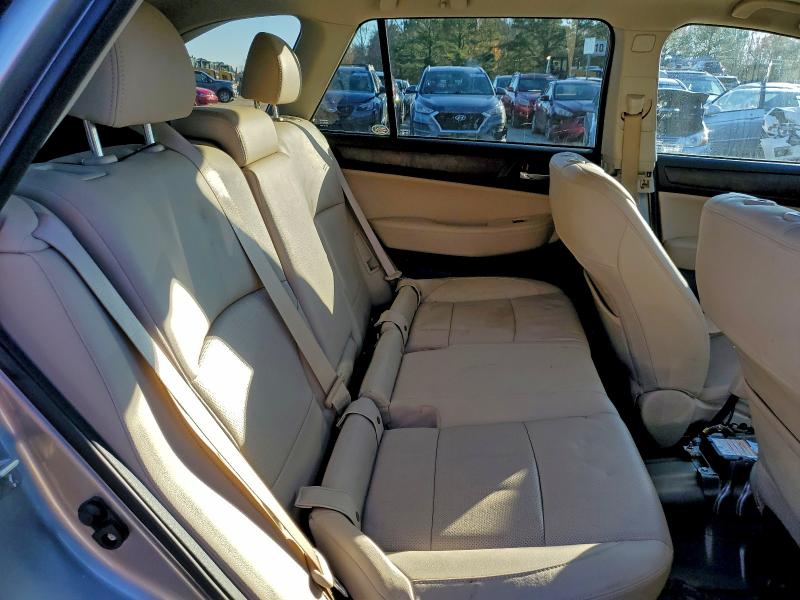 Photo 10 from auction – 2017 SUBARU OUTBACK 2. with VIN 4S4BSANC6H3224312
