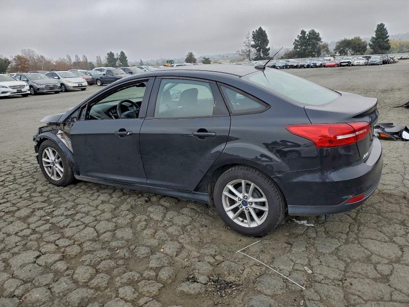Photo 2 from auction – 2015 FORD FOCUS SE with VIN 1FADP3F28FL369774