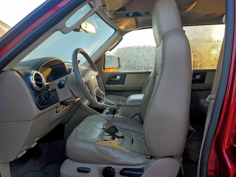 Photo 7 from auction – 2005 FORD EXPEDITION with VIN 1FMFU17575LA92196