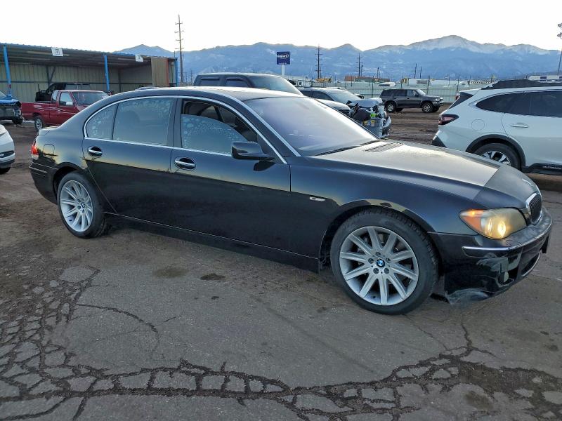 Photo 4 from auction – 2006 BMW 750 with VIN WBAHN83536DT31275