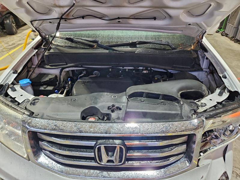 Photo 12 from auction – 2015 HONDA PILOT EXL with VIN 5FNYF4H50FB068852
