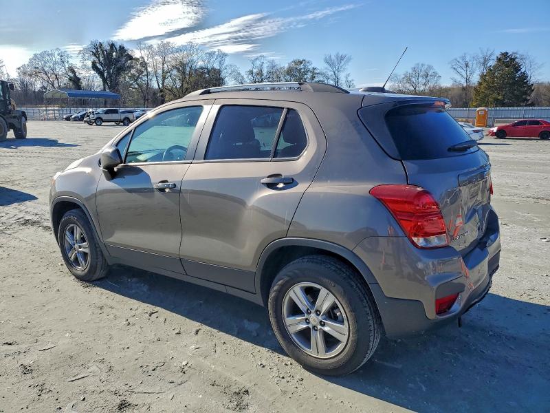 Photo 2 from auction – 2022 CHEVROLET TRAX 1LT with VIN KL7CJPSMXNB548373