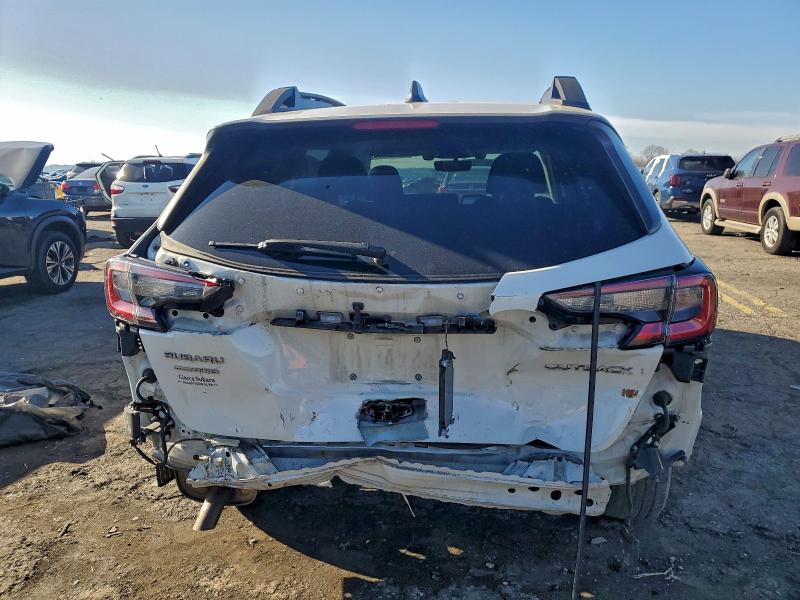 Photo 6 from auction – 2020 SUBARU OUTBACK PR with VIN 4S4BTACC5L3265832
